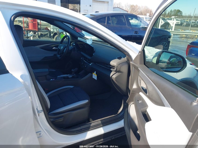 2025 Buick Envista Preferred Fwd