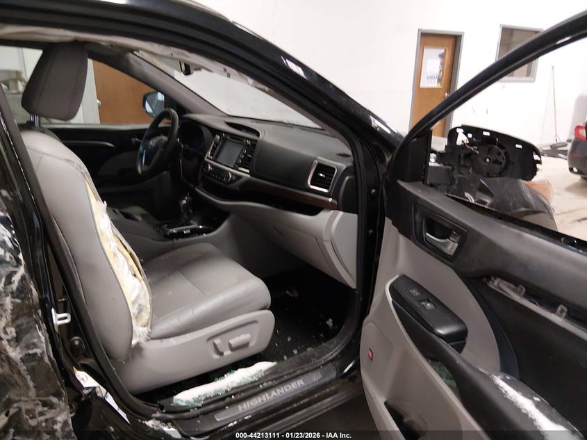 2015 Toyota Highlander Limited V6