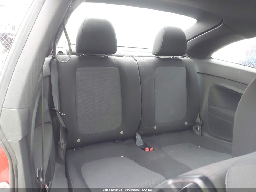 2016 Volkswagen Beetle 1.8T S VIN: 3VWF07AT3GM626660 Lot: 44213123