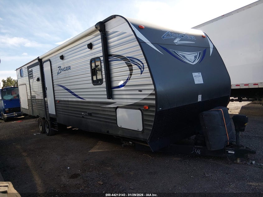 4YDT33B27HS370346 CROSSROADS ZINGER ZT328S Photo 1