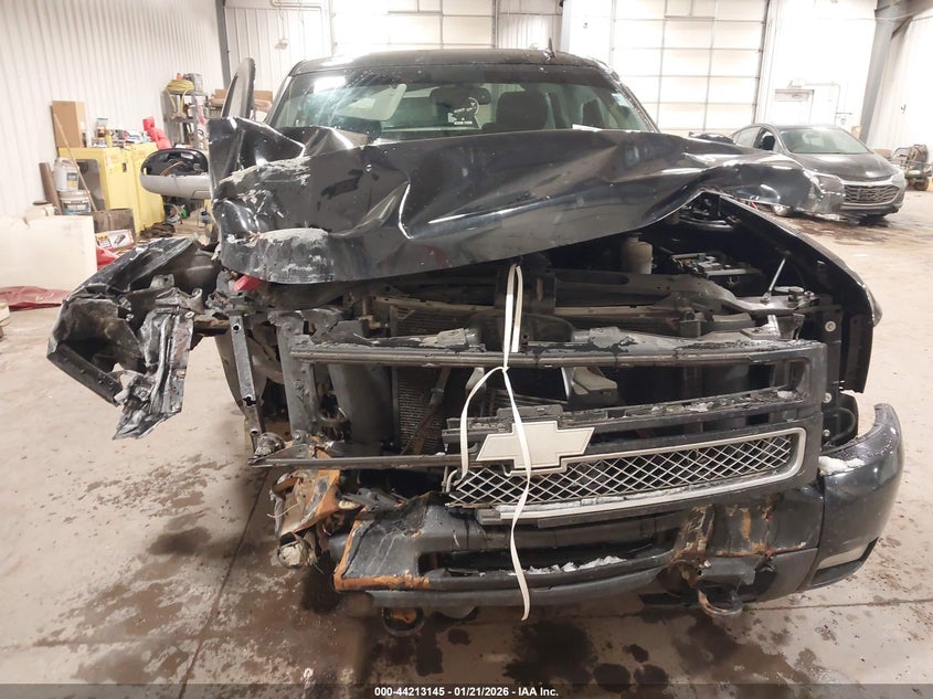 2011 Chevrolet Silverado 1500 Ltz VIN: 3GCPKTE31BG262041 Lot: 44213145