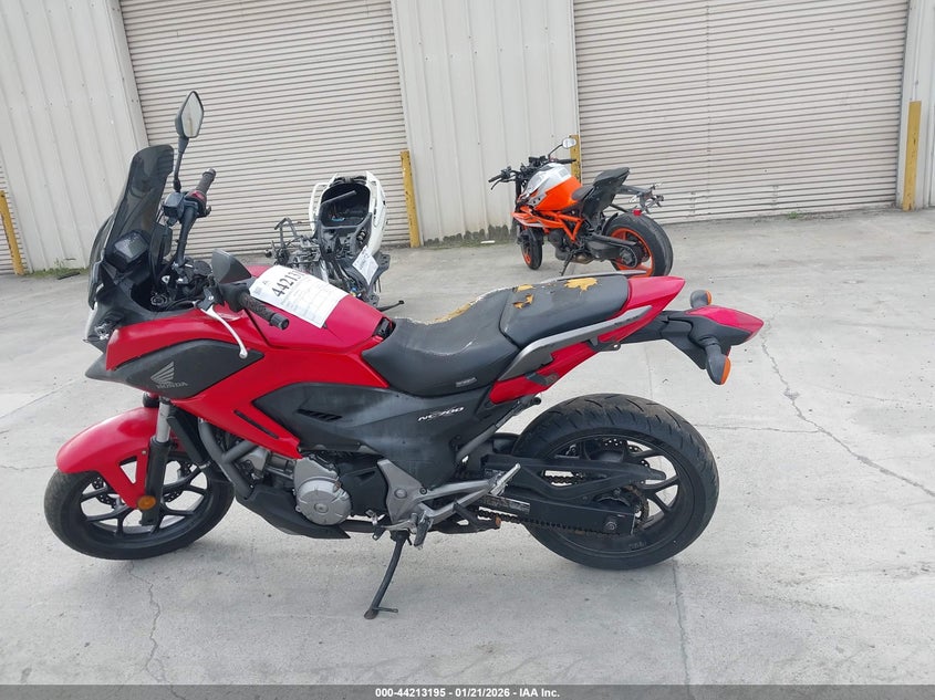 2013 Honda Nc700X VIN: JH2RC6351DK100120 Lot: 44213195