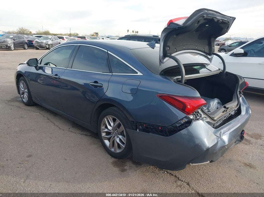 2019 Toyota Avalon Xle