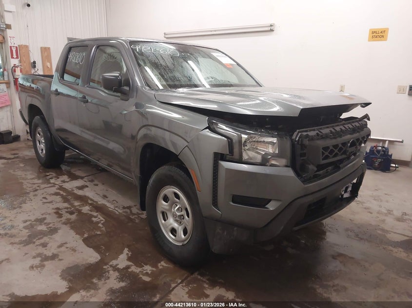 2022 Nissan Frontier S 4X4