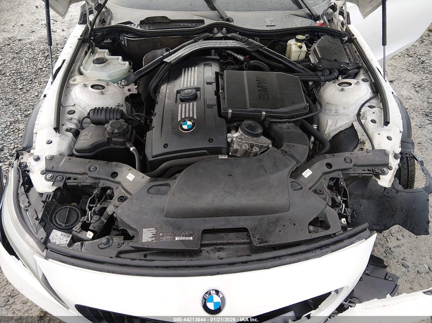2013 BMW Z4 Sdrive35I VIN: WBALM7C57DE385435 Lot: 44213644