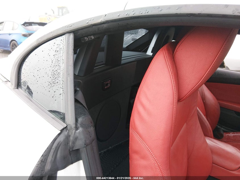 2013 BMW Z4 Sdrive35I VIN: WBALM7C57DE385435 Lot: 44213644