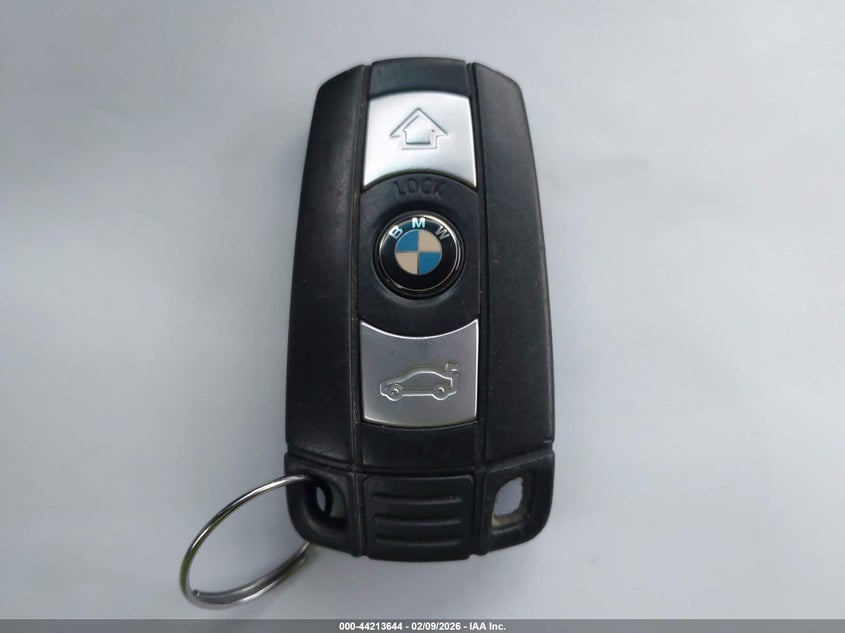 2013 BMW Z4 Sdrive35I VIN: WBALM7C57DE385435 Lot: 44213644