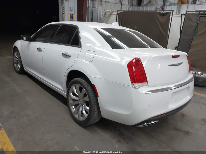 2016 Chrysler 300C