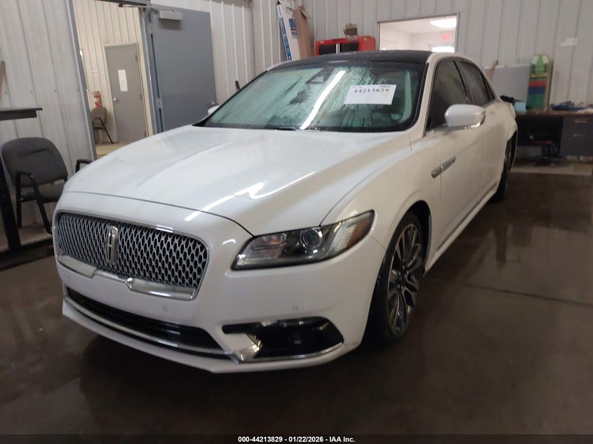 2018 Lincoln Continental Select