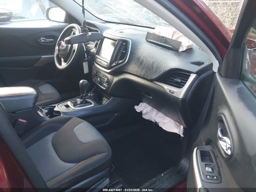 2018 Jeep Cherokee Latitude Tech Connect 4X4