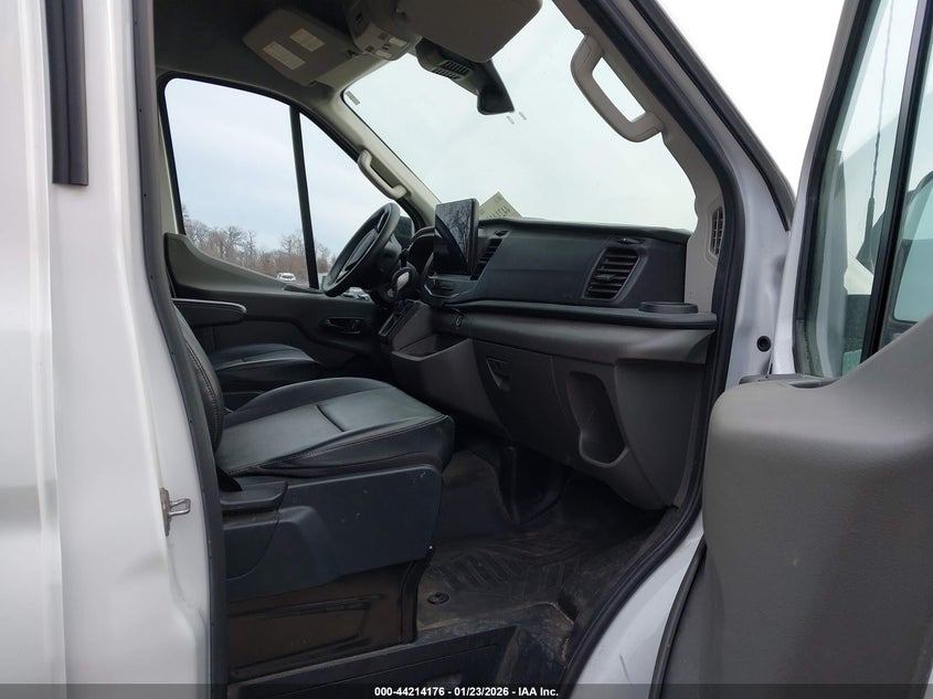 2023 Ford Transit-350