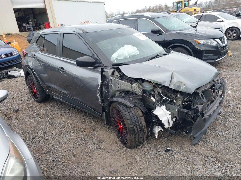 2024 Nissan Kicks S Xtronic Cvt