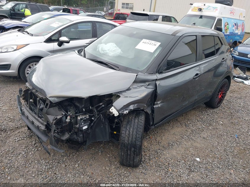 2024 Nissan Kicks S Xtronic Cvt