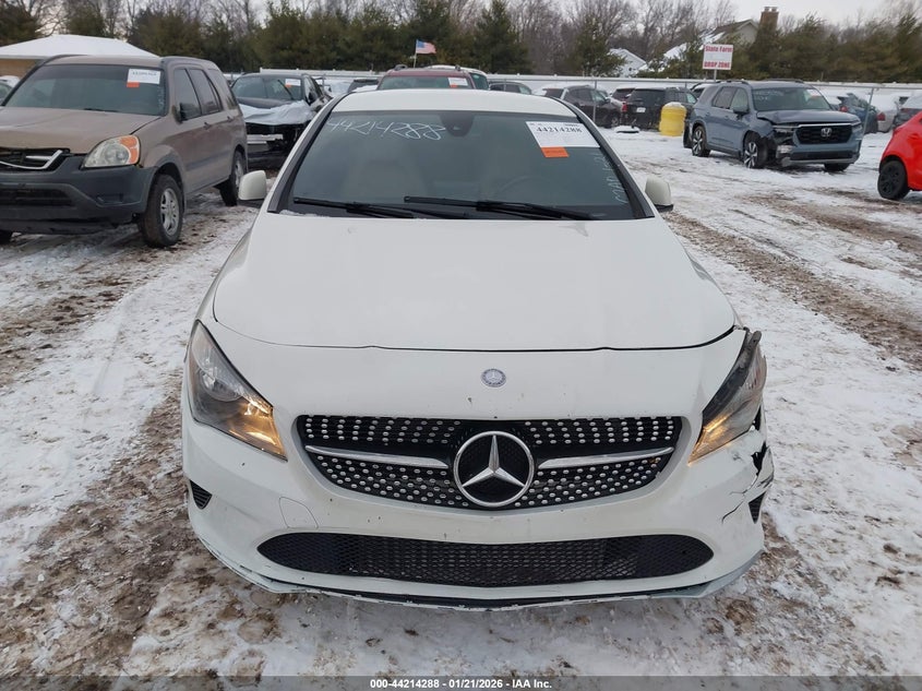 2018 MERCEDES-BENZ CLA 250 4MATIC — Фото 12