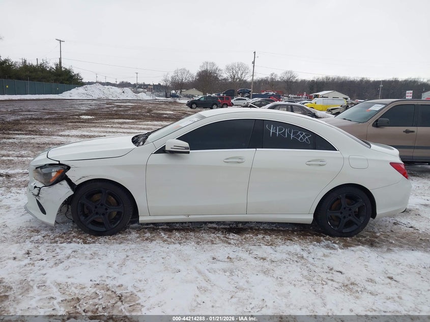2018 MERCEDES-BENZ CLA 250 4MATIC — Фото 14