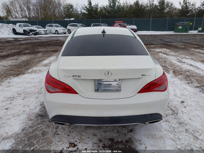 2018 MERCEDES-BENZ CLA 250 4MATIC — Фото 16