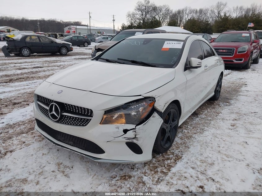 2018 MERCEDES-BENZ CLA 250 4MATIC — Фото 6