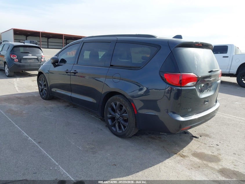 2019 Chrysler Pacifica 35Th Anniversary Touring L