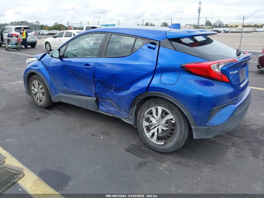 2019 Toyota C-Hr Le