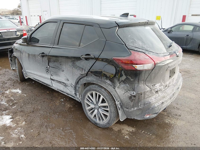 2024 Nissan Kicks Sv Xtronic Cvt