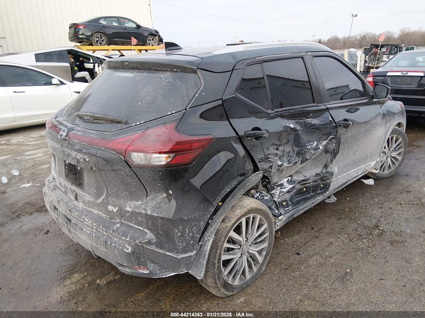 2024 Nissan Kicks Sv Xtronic Cvt