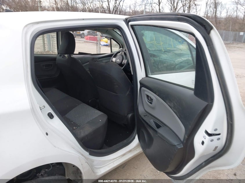 2015 Toyota Yaris Le VIN: VNKKTUD38FA037786 Lot: 44214370