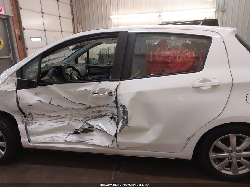 2015 Toyota Yaris Le VIN: VNKKTUD38FA037786 Lot: 44214370