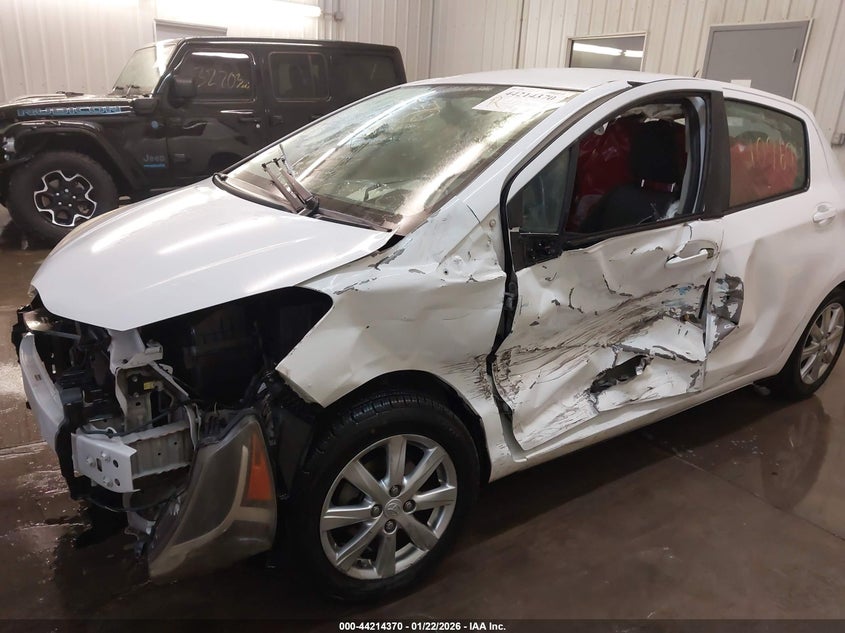 2015 Toyota Yaris Le VIN: VNKKTUD38FA037786 Lot: 44214370