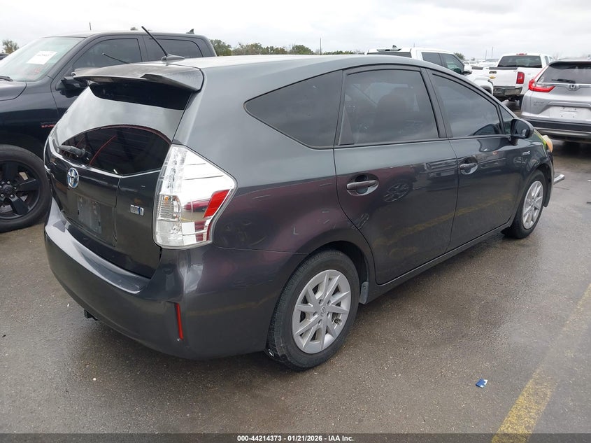 2013 Toyota Prius V Three