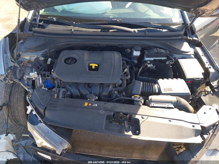 2019 Hyundai Elantra Value Edition VIN: 5NPD84LF8KH450194 Lot: 44214389