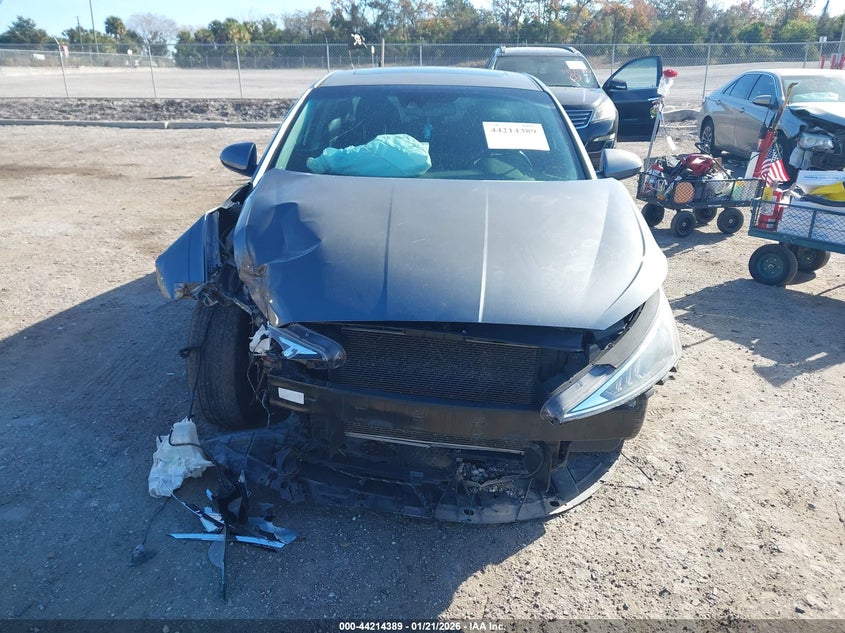 2019 Hyundai Elantra Value Edition VIN: 5NPD84LF8KH450194 Lot: 44214389