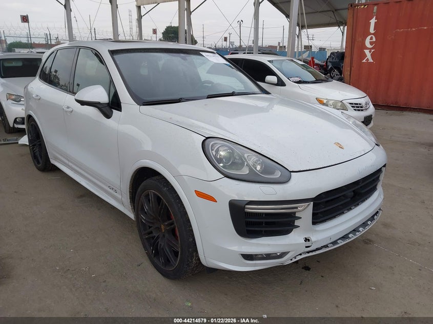 2016 Porsche Cayenne Gts
