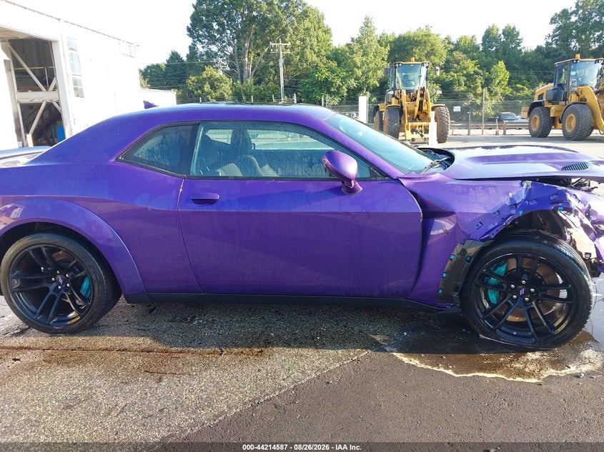 DODGE CHALLENGER - zdjęcie 14