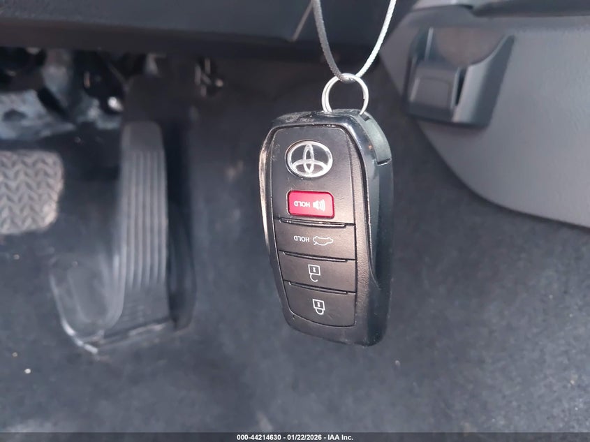 VIN 4T1DAACK4SU517827 2025 TOYOTA CAMRY LE
