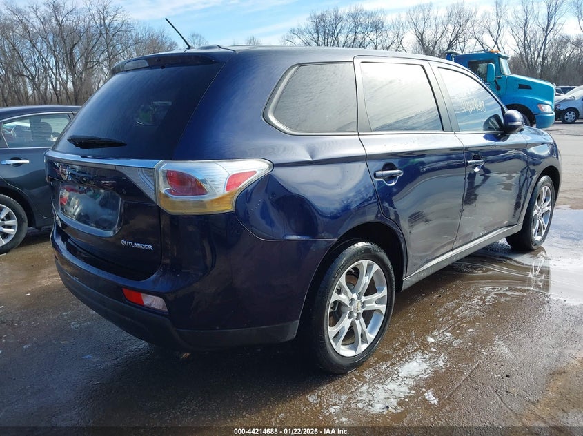 2014 Mitsubishi Outlander Se