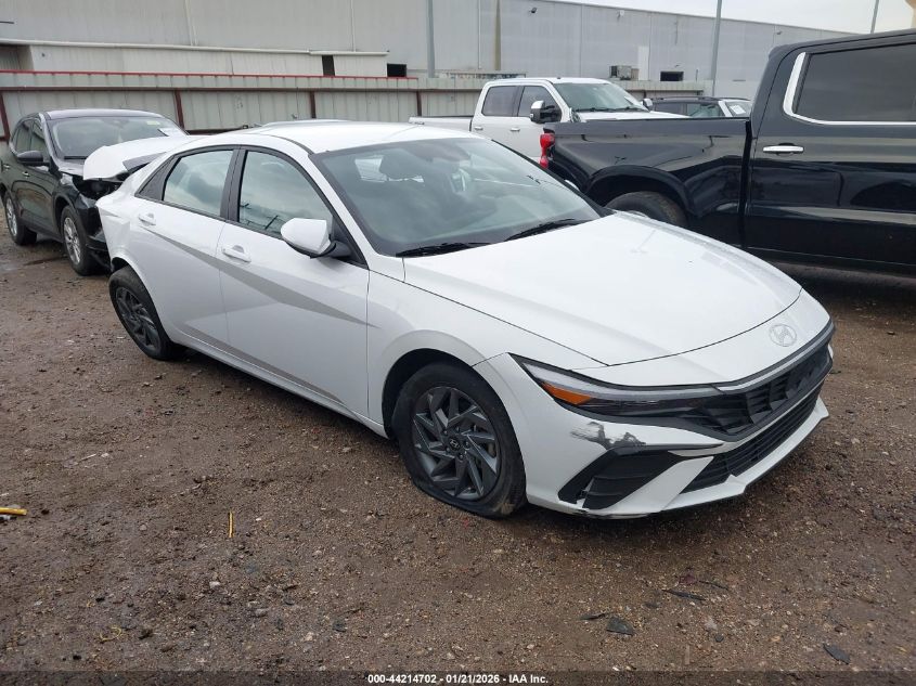 2024 Hyundai Elantra