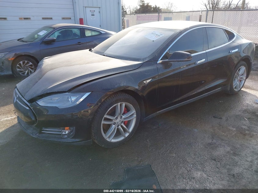 2015 Tesla Model S 85D/P85D