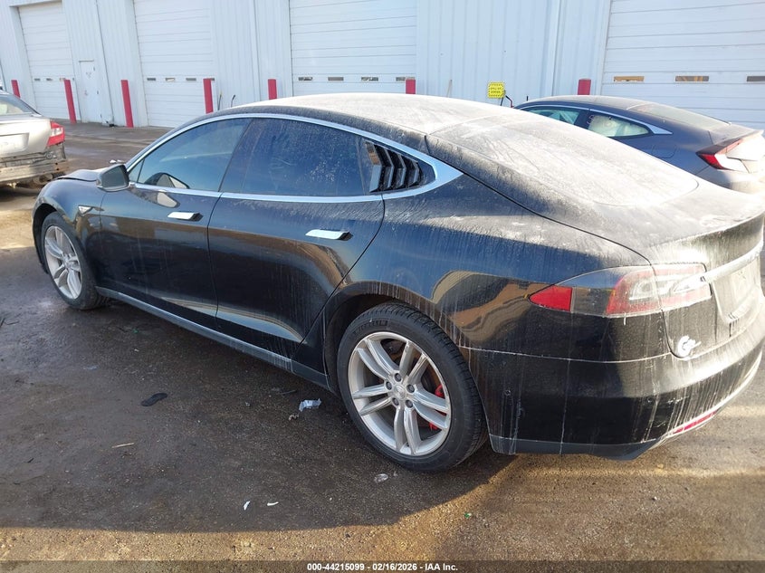 2015 Tesla Model S 85D/P85D