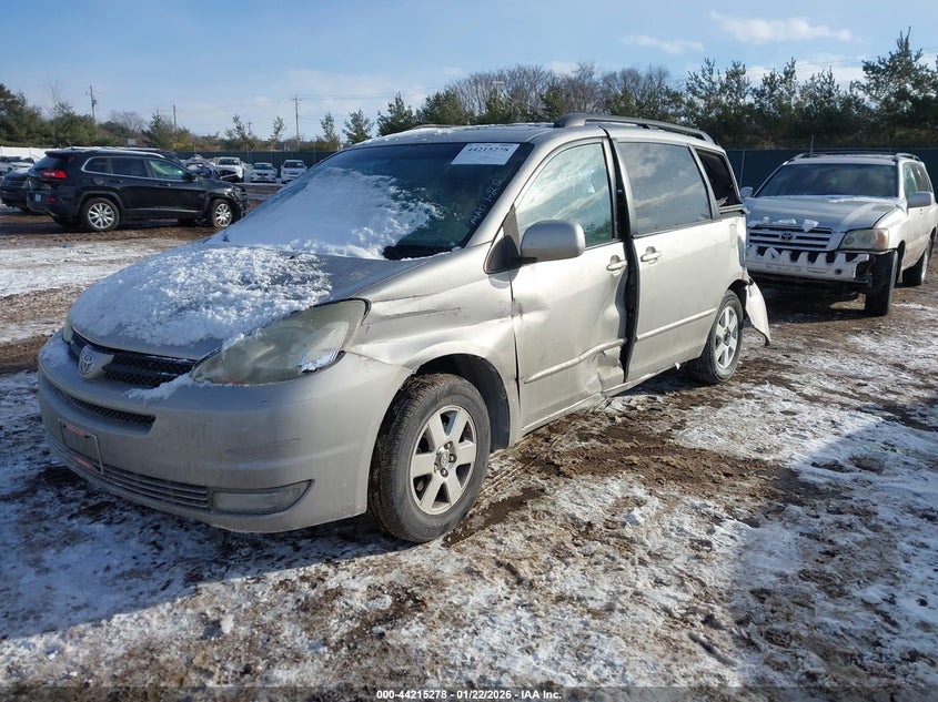 2004 Toyota Sienna Xle