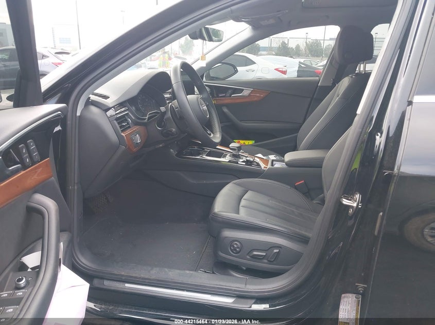 2023 Audi A4 Premium 40 Tfsi Quattro S Tronic