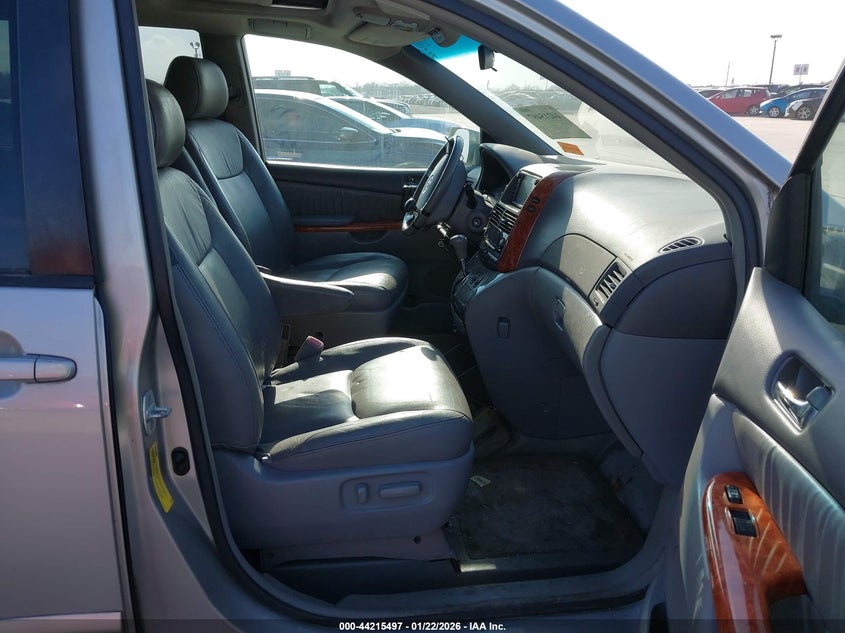 2008 Toyota Sienna