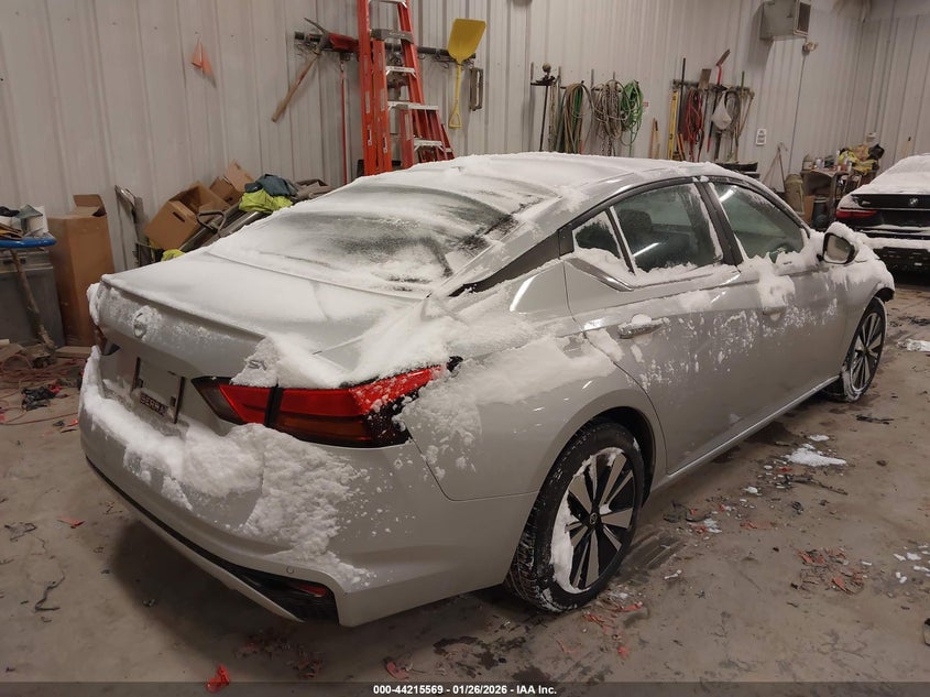 2022 Nissan Altima Sv Fwd