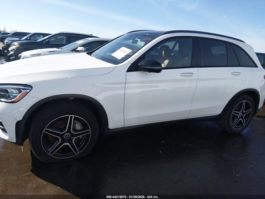 MERCEDES-BENZ GLC 300 - zdjecie 14