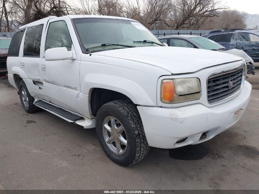 2000 Cadillac Escalade Standard