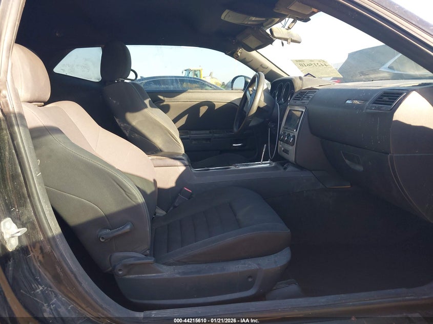 2010 Dodge Challenger Se