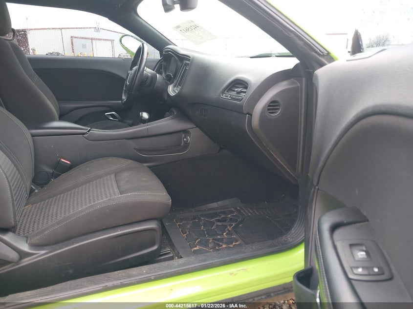 2019 Dodge Challenger Sxt