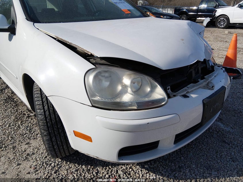 2007 Volkswagen Rabbit 4-Door VIN: WVWCR71K47W164340 Lot: 44215619