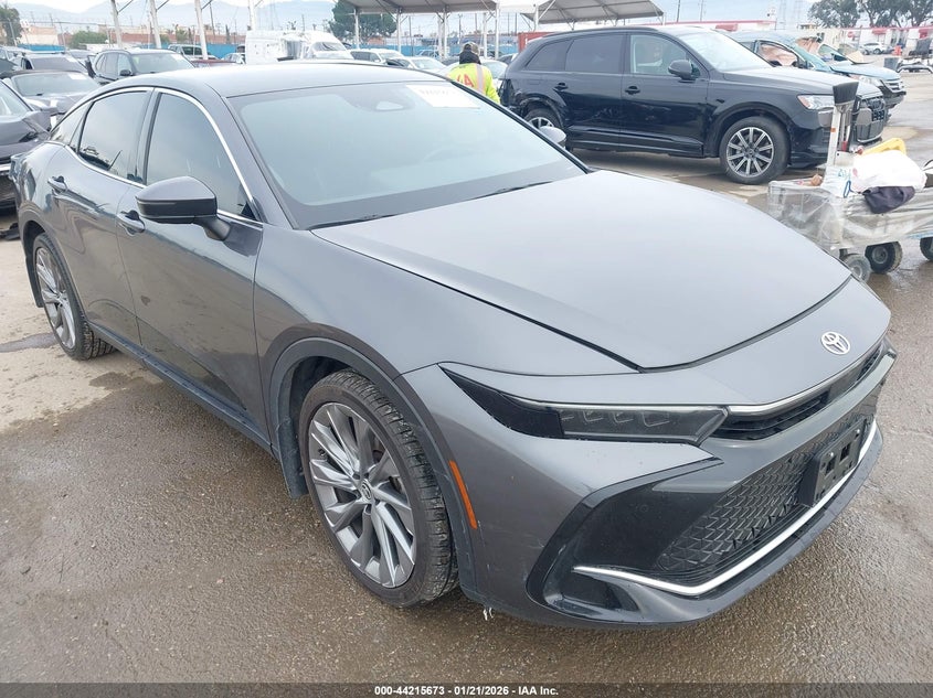 2023 TOYOTA CROWN LIMITED