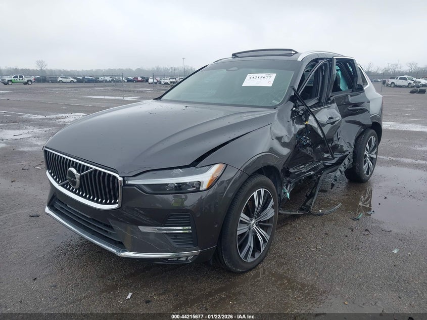 2022 Volvo Xc60 B5 Inscription