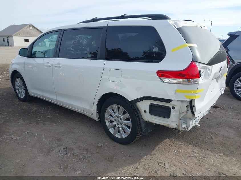 2013 Toyota Sienna Le 7 Passenger